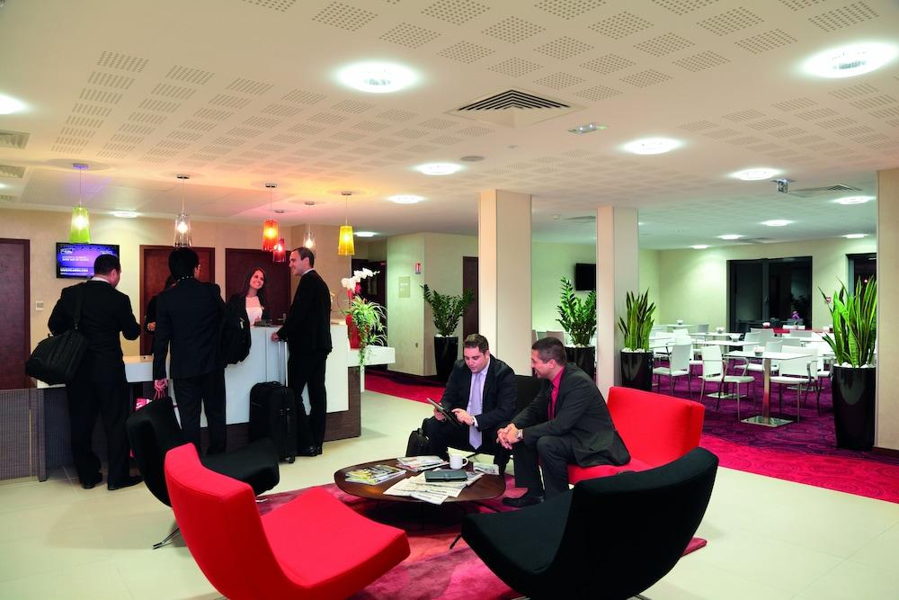 Appart'City Confort Grenoble Inovallee Montbonnot-Saint-Martin Exterior photo