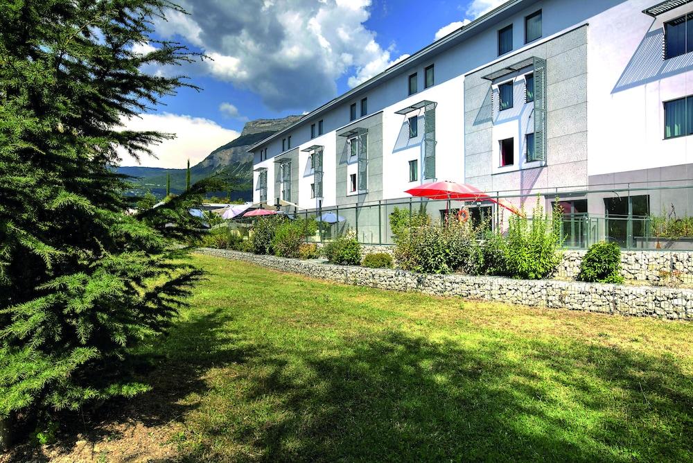 Appart'City Confort Grenoble Inovallee Montbonnot-Saint-Martin Exterior photo