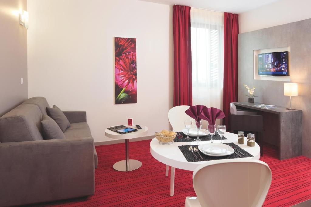 Appart'City Confort Grenoble Inovallee Montbonnot-Saint-Martin Exterior photo