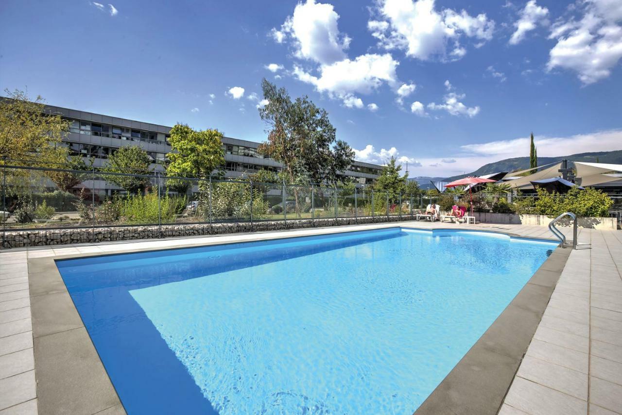 Appart'City Confort Grenoble Inovallee Montbonnot-Saint-Martin Exterior photo
